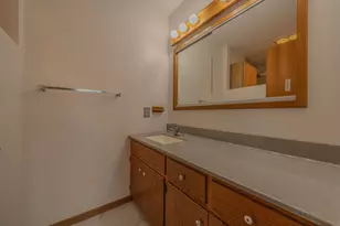 2113 Country Club Dr NE, Willmar, MN 56201 - Photo 10