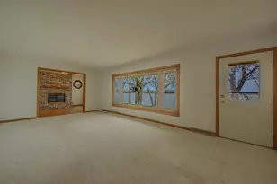 2113 Country Club Dr NE, Willmar, MN 56201 - Photo 16