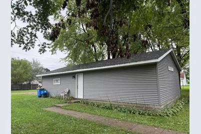 114 2nd Street SE, Blooming Prairie, MN 55917 - Photo 4