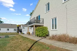 7404 Landau Dr, Bloomington, MN 55438 - Photo 18