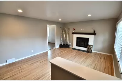 8439 Oakland Avenue S, Bloomington, MN 55420 - Photo 1