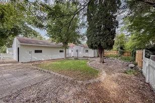 708 E Elm Ave, Olivia, MN 56277 - Photo 8