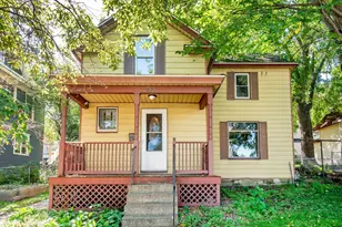 196 Baker St E, Saint Paul, MN 55107 - Photo 2