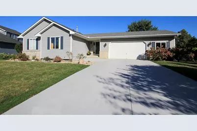 1305 Lakeside Circle, Buffalo, MN 55313 - Photo 1