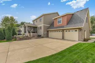 908 21st Ave N, Sartell, MN 56377 - Photo 2