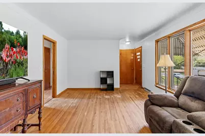 6148 Upper 51st Street N, Oakdale, MN 55128 - Photo 6