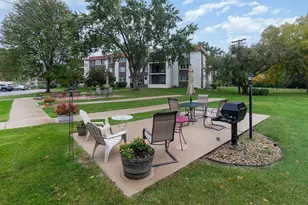 4351 Parklawn Ave, Edina, MN 55435 - Photo 18