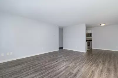 4351 Parklawn Avenue #7E, Edina, MN 55435 - Photo 4