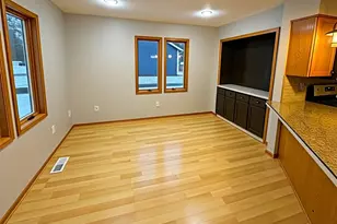 5209 Mayview Rd, Minnetonka, MN 55345 - Photo 8