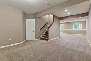 11581 Riverstone Ct, Woodbury, MN 55129 - Photo 52