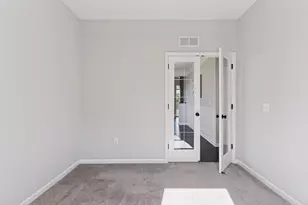 11581 Riverstone Ct, Woodbury, MN 55129 - Photo 20