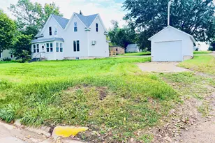 227 South Ave, Boyd, MN 56218 - Photo 2