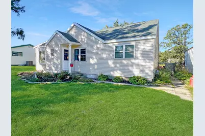 1917 Washington Avenue S, Bemidji, MN 56601 - Photo 1