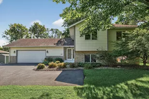 680 Koehler Rd, Vadnais Heights, MN 55127 - Photo 1