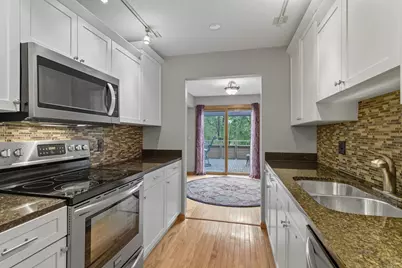 122 Birnamwood Drive, Burnsville, MN 55337 - Photo 10