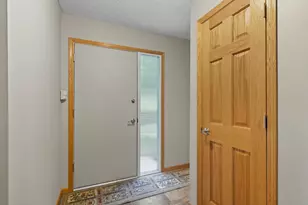 122 Birnamwood Dr, Burnsville, MN 55337 - Photo 14