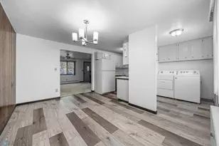 1220 20th St N, Moorhead, MN 56560 - Photo 8