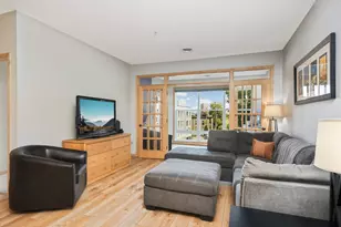 301 Oak Grove St, Minneapolis, MN 55403 - Photo 12