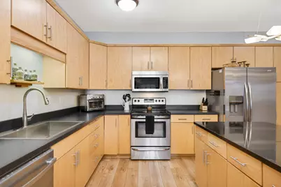 301 Oak Grove Street #205, Minneapolis, MN 55403 - Photo 8