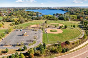 466 Greenview Dr, Chanhassen, MN 55317 - Photo 36