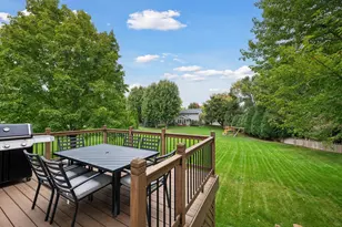 466 Greenview Dr, Chanhassen, MN 55317 - Photo 22