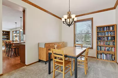 466 Greenview Drive, Chanhassen, MN 55317 - Photo 8