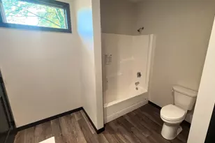 903 7th Ave SW, Pipestone, MN 56164 - Photo 24