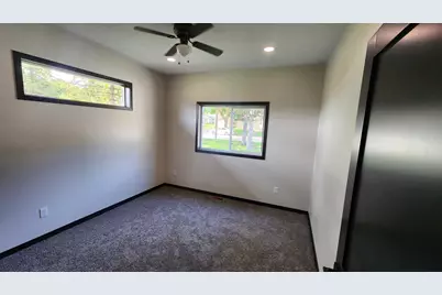 903 7th Ave SW, Pipestone, MN 56164 - Photo 18