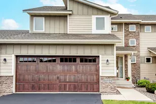 10894 Retreat Ln, Woodbury, MN 55129 - Photo 1