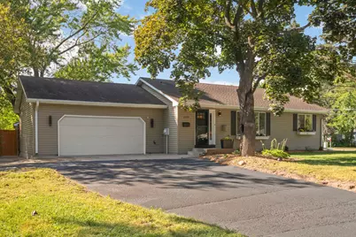 6289 Winnetka Avenue N, Brooklyn Park, MN 55428 - Photo 1