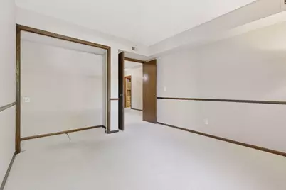 8441 Irwin Road #202, Bloomington, MN 55437 - Photo 22