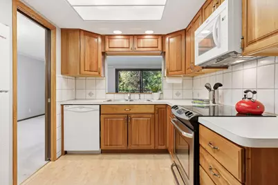 8441 Irwin Road #202, Bloomington, MN 55437 - Photo 14