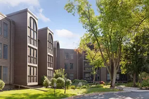 8441 Irwin Rd, Bloomington, MN 55437 - Photo 36