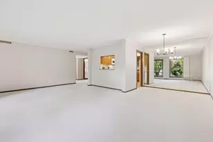 8441 Irwin Rd, Bloomington, MN 55437 - Photo 6