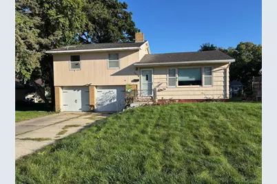 1216 Willmar Avenue SW, Willmar, MN 56201 - Photo 1