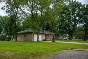 205 7th St N, Kandiyohi, MN 56251 - Photo 1