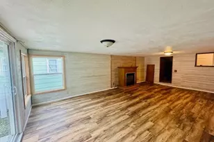 2007 Court St, Slayton, MN 56172 - Photo 4