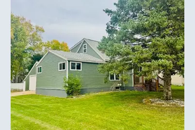 2007 Court Street, Slayton, MN 56172 - Photo 1