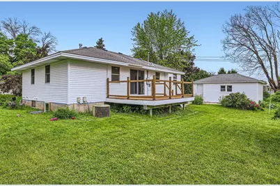 6318 Perry Avenue N, Brooklyn Center, MN 55429 - Photo 26