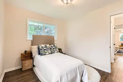 6318 Perry Avenue N, Brooklyn Center, MN 55429 - Photo 14