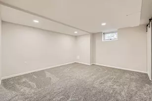 6318 Perry Ave N, Brooklyn Center, MN 55429 - Photo 16