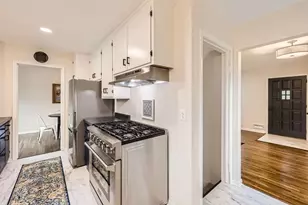 6318 Perry Ave N, Brooklyn Center, MN 55429 - Photo 4