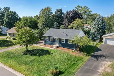 8212 17th Avenue S, Bloomington, MN 55425 - Photo 6