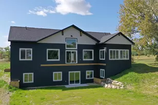 1001 Moore St, Starbuck, MN 56381 - Photo 2