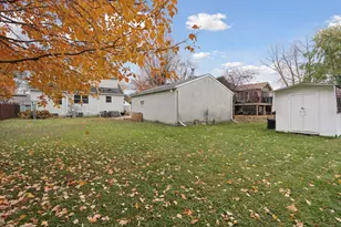 869 Iowa Ave W, Saint Paul, MN 55117 - Photo 42