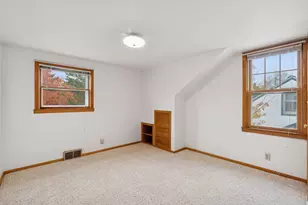 869 Iowa Ave W, Saint Paul, MN 55117 - Photo 30