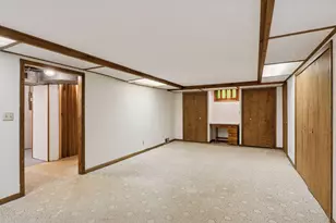 869 Iowa Ave W, Saint Paul, MN 55117 - Photo 34