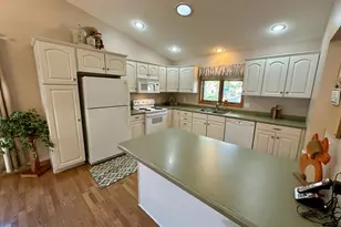 304 SE Valley View Dr, Willmar, MN 56201 - Photo 12