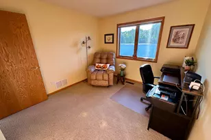 304 SE Valley View Dr, Willmar, MN 56201 - Photo 34