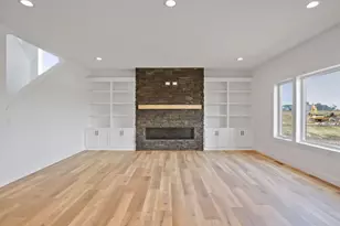 4928 Parkside Cir, Eagan, MN 55123 - Photo 14